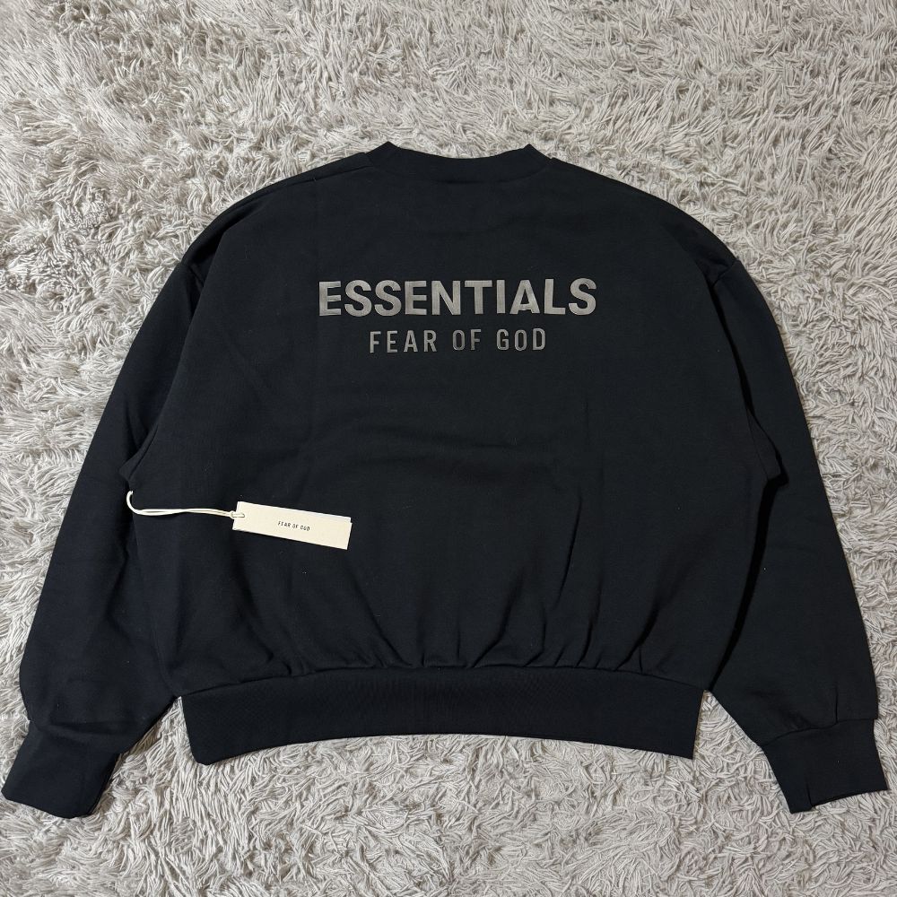 Essentials Crewneck Black